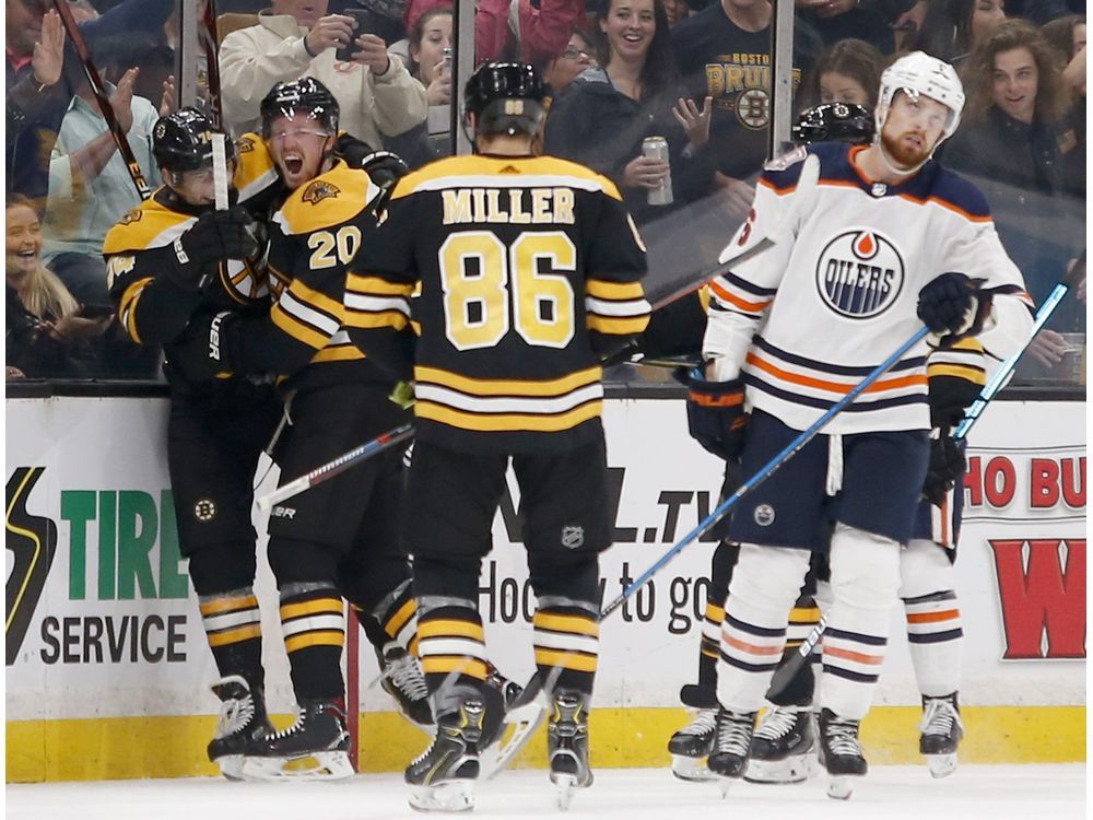 Boston Bruins defeat Edmonton Oilers